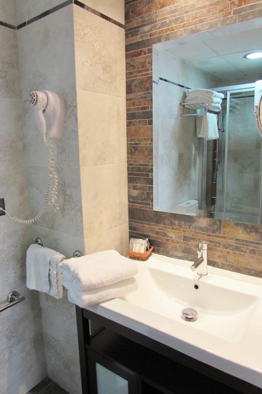 Apartamentos Turisticos Las Nieves Γρανάδα Εξωτερικό φωτογραφία